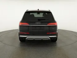 Mythos schwarz metallic Neu 2025 Audi Q7 Basis SUV | 70.995 € (Fairer Preis)