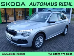 Brilliantsilber metallic Neu 2024 Skoda Kamiq Selection SUV | 25.990 € (Guter Preis)