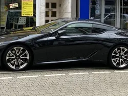 Schwarz Gebraucht 2018 Lexus LC 500 Coupé | 63.500 €