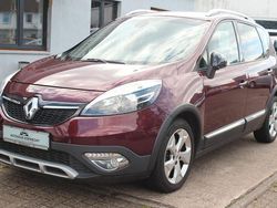 Rot Gebraucht 2013 Renault Scénic III Bose Edition Van / Kleinbus | 7.990 € (Etwas zu teuer)