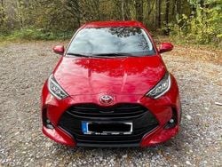 Gebraucht 2024 Toyota Yaris Hybrid Team Limousine | 20.900 €