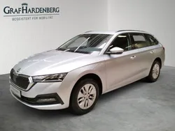 Silber Gebraucht 2022 Skoda Octavia Ambition Kombi | 16.930 € (Guter Preis)