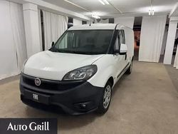 Weiss Gebraucht 2018 Fiat Doblò Van / Kleinbus | 10.900 € (Fairer Preis)