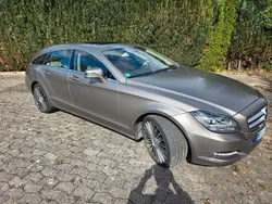 Grau Gebraucht 2013 Mercedes CLS350 Shooting Brake Kombi | 20.500 € (Fairer Preis)