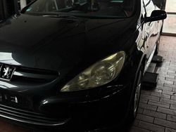 Schwarz Gebraucht 2005 Peugeot 307 CC Cabrio | 1.500 € (Guter Preis)