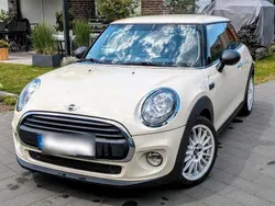 Weiß Gebraucht 2014 Mini ONE Kleinwagen | 7.985 € (Fairer Preis)