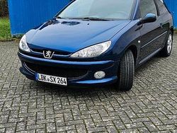 Blau Gebraucht 2006 Peugeot 206 Kleinwagen | 1.500 € (Guter Preis)