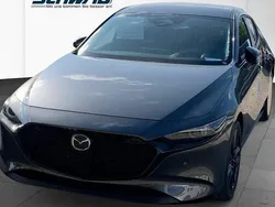 Machine gray Neu 2025 Mazda 3 Exclusive Limousine | 32.490 € (Fairer Preis)
