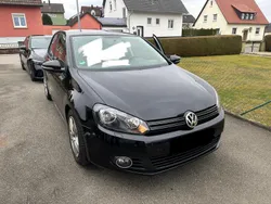 Schwarz Gebraucht 2009 VW Golf VI Kleinwagen | 4.000 € (Fairer Preis)