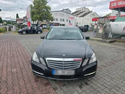 Schwarz Gebraucht 2013 Mercedes E300 Limousine | 7.850 €