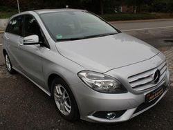 Silber Gebraucht 2012 Mercedes B180 Van / Kleinbus | 11.999 € (Fairer Preis)