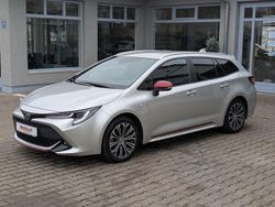 Silber Gebraucht 2019 Toyota Corolla Club Limousine | 18.990 € (Fairer Preis)