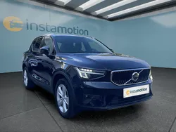Schwarz Gebraucht 2024 Volvo XC40 Core SUV | 34.299 € (Superpreis)