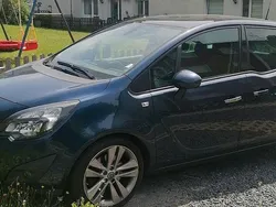 Blau Gebraucht 2010 Opel Meriva Innovation Van / Kleinbus | 4.000 € (Superpreis)
