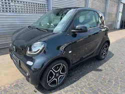 Schwarz Gebraucht 2016 Smart ForTwo Coupé Coupé | 8.890 € (Fairer Preis)