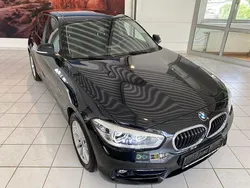 Schwarz (sapphire black) Gebraucht 2018 BMW 118 Sport Line Kleinwagen | 15.490 € (Guter Preis)