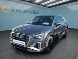 Grau Gebraucht 2024 Audi SQ2 SUV | 46.849 € (Teuer)