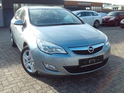Silber Gebraucht 2011 Opel Astra Edition Limousine | 1.690 € (Superpreis)