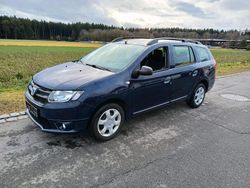 Blau Gebraucht 2014 Dacia Logan Kombi | 2.699 € (Fairer Preis)