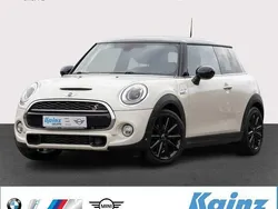 Weiß Gebraucht 2015 Mini Cooper S Chili Kleinwagen | 16.890 € (Fairer Preis)