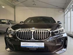 Black sapphire Gebraucht 2024 BMW 118 M Sport Kleinwagen | 25.970 € (Guter Preis)