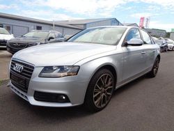 Silber Gebraucht 2010 Audi A4 Attraction Limousine | 8.399 € (Fairer Preis)