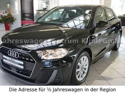 Weiß Gebraucht 2024 Audi A1 Sportback S-Line Kleinwagen | 23.990 € (Guter Preis)