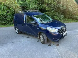 Blau Gebraucht 2021 Dacia Dokker Van | 9.000 € (Teuer)