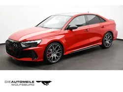 Progressivrot metallic Neu 2024 Audi RS3 Ambiente Kleinwagen | 68.880 €