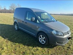 Grau Gebraucht 2013 VW Caddy Van / Kleinbus | 5.250 € (Guter Preis)