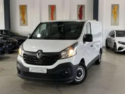 Arcticweiß Gebraucht 2018 Renault Trafic Komfort Van | 13.880 € (Guter Preis)