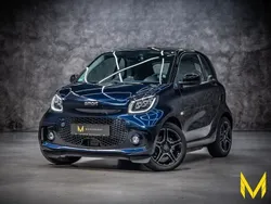 Sapphire blue metallic Gebraucht 2024 Smart ForTwo Electric Drive Prime Exclusive Coupé | 18.888 € (Guter Preis)