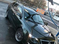 Grün Gebraucht 2005 VW Passat Kombi | 3.500 € (Teuer)