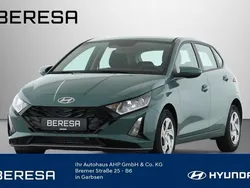 Grün Neu 2025 Hyundai i20 Select Limousine | 19.840 € (Guter Preis)