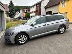 Silber Gebraucht 2021 VW Passat Business Kombi | 23.900 € (Guter Preis)
