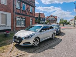Silber Gebraucht 2017 Hyundai i40 Kombi | 8.400 € (Guter Preis)