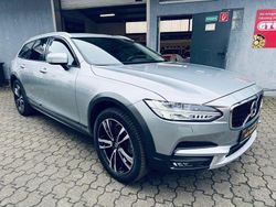 Silber Gebraucht 2018 Volvo V90 CC Kombi | 24.490 €