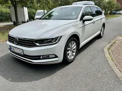 Weiß Gebraucht 2019 VW Passat Comfortline Kombi | 20.800 € (Fairer Preis)