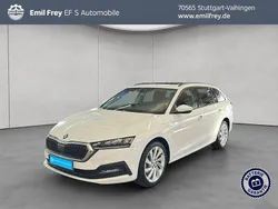 Weiß Gebraucht 2022 Skoda Octavia Ambition Kombi | 23.890 € (Guter Preis)
