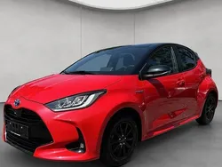 Rot Gebraucht 2020 Toyota Yaris Hybrid Edition Limousine | 17.450 € (Fairer Preis)