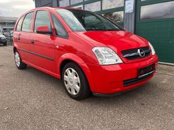 Rot Gebraucht 2004 Opel Meriva Van / Kleinbus | 4.750 € (Teuer)