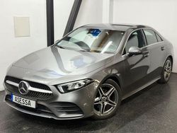 Grau Gebraucht 2020 Mercedes A200 AMG line Limousine | 22.999 € (Fairer Preis)