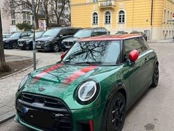 Grün Gebraucht 2025 Mini John Cooper Works Kleinwagen | 34.900 € (Guter Preis)