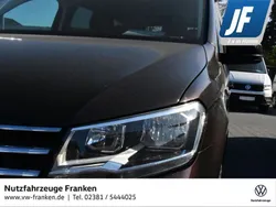 Violett Gebraucht 2017 VW Caddy Maxi Life Life Van / Kleinbus | 18.346 €