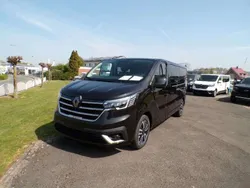 Jet black Neu 2025 Renault Trafic Van | 45.990 € (Etwas zu teuer)