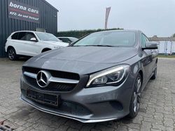 Grau Gebraucht 2017 Mercedes CLA180 Shooting Brake Kombi | 17.400 € (Fairer Preis)