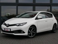 Weiß Gebraucht 2019 Toyota Auris Team Limousine | 14.400 € (Fairer Preis)