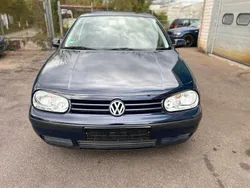 Blau Gebraucht 2002 VW Golf IV Limousine | 2.299 € (Fairer Preis)