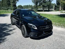 Schwarz Gebraucht 2018 Mercedes GLA200 AMG line SUV | 24.900 € (Teuer)