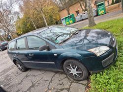 Grün Gebraucht 2006 Ford Focus Trend Kombi | 750 € (Superpreis)